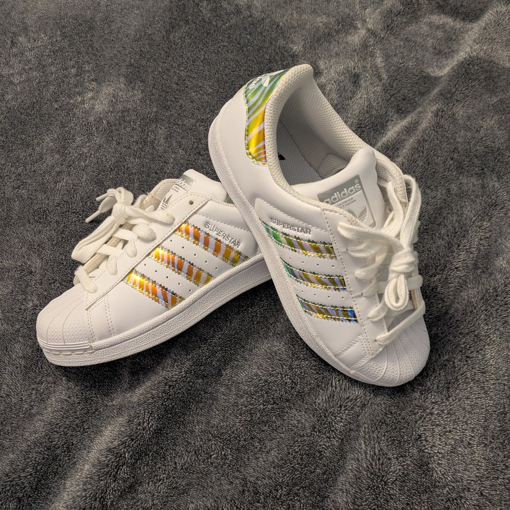 Adidas Kids' Superstar White Sneakers with Iridescent Stripe Accent